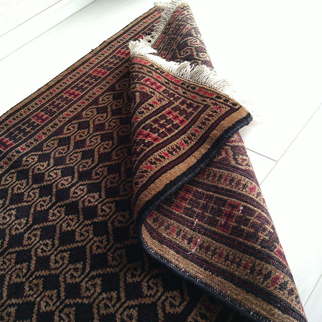 ヴィンテージ ペルシャ絨毯 130×86cm バルーチ こげ茶ベース 幾何学模様