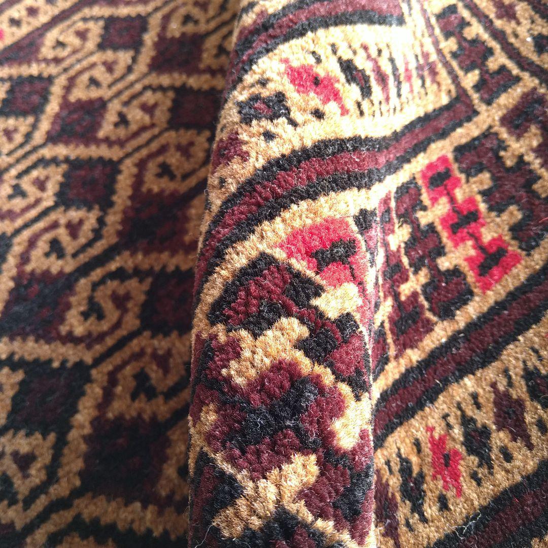 ヴィンテージ ペルシャ絨毯 130×86cm バルーチ こげ茶ベース 幾何学模様