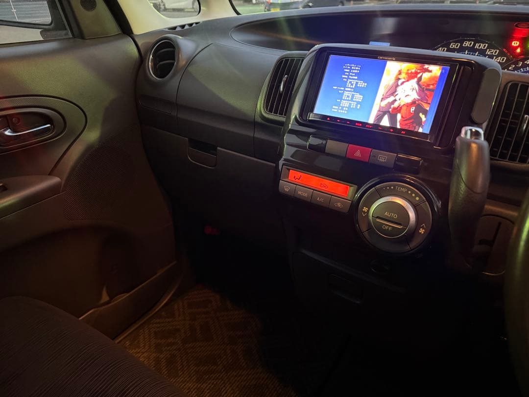 タントカスタム　車検8/4 ナビ　TV パワースライドドア　エコアイドル❗️