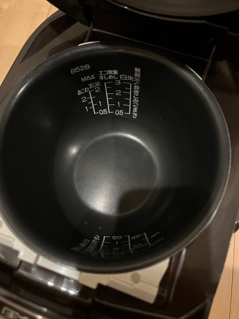 象印炊飯器 3合 極め炊き 圧力IHタイプ 日本製ブラウン NP-RM05-TA