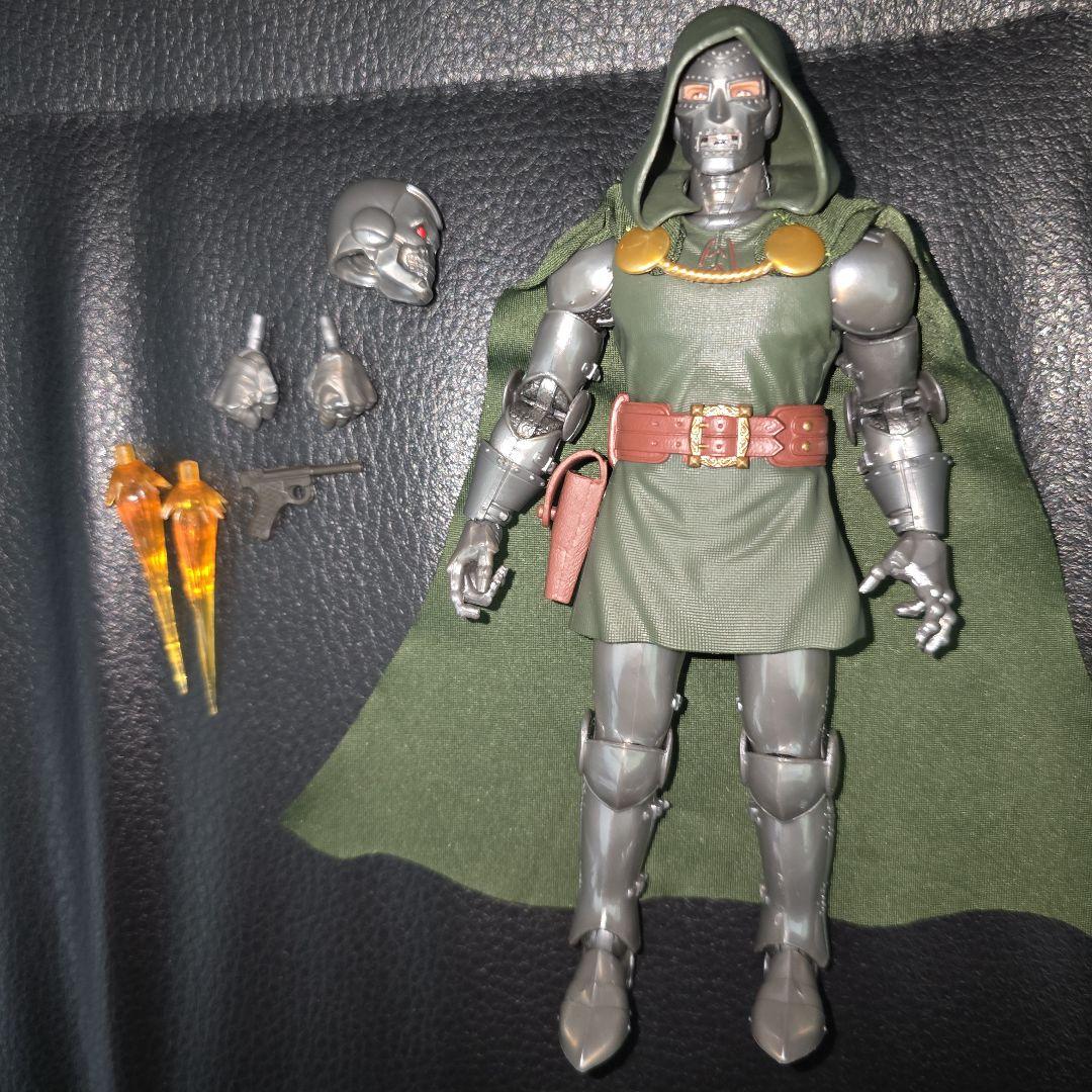 マーベルレジェンド ドクター・ドゥーム カバル 3パック