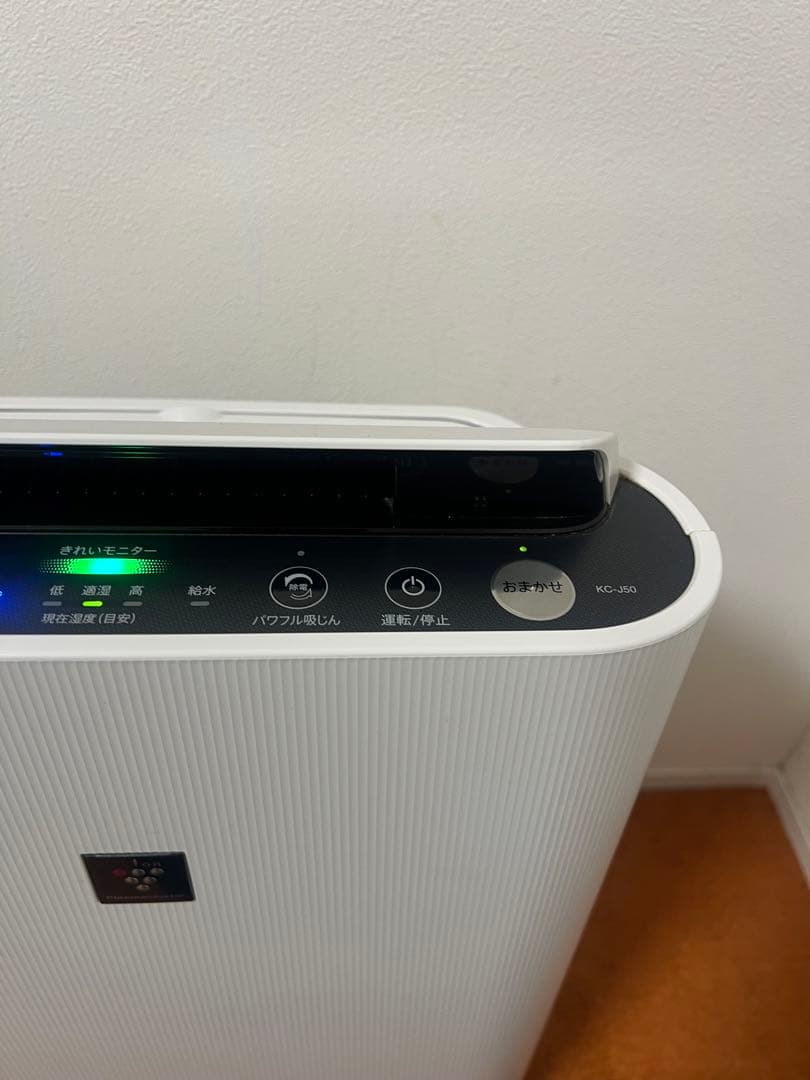たけ Sharp 加湿空気清浄機 2022年製 KC-J50-W