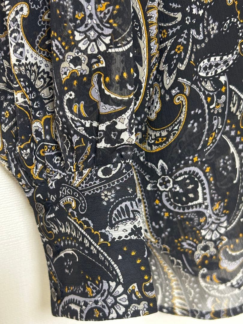 自由区　ペイズリー柄ボウタイブラウス ネイビー 38 キャミソール付き