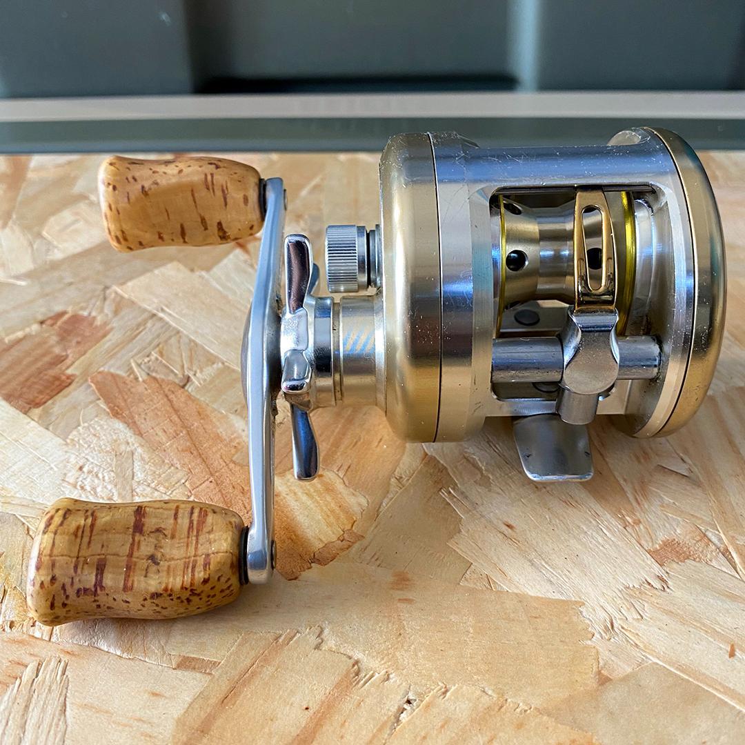 上*剛様 ダイワ『ミリオネア』CV-Z 203（右巻き）