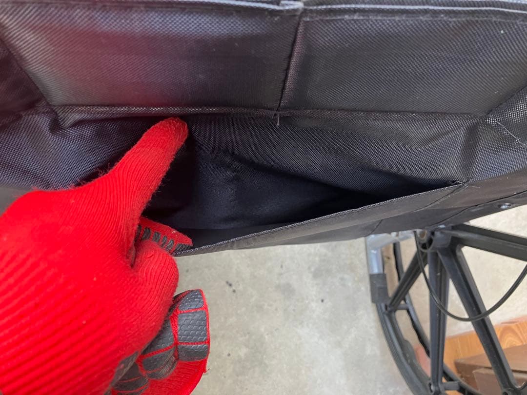 訳あり 車椅子 ブラック 折りたたみ ノーパンク アルミ 右ブレーキ不可 サビ有