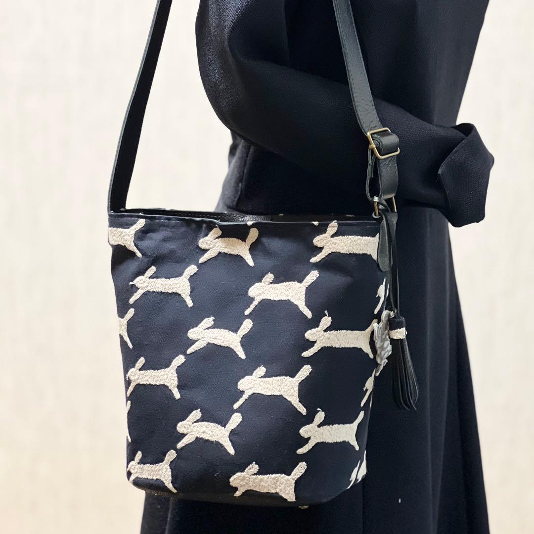 ミナペルホネンと本革のワンハンドルバッグ　MB510-163