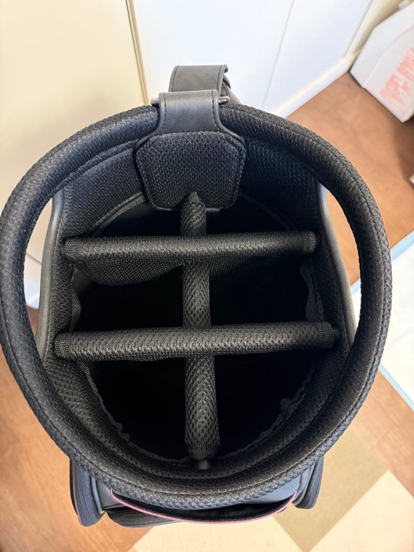 Fourteen キャディバッグ 黒と紫