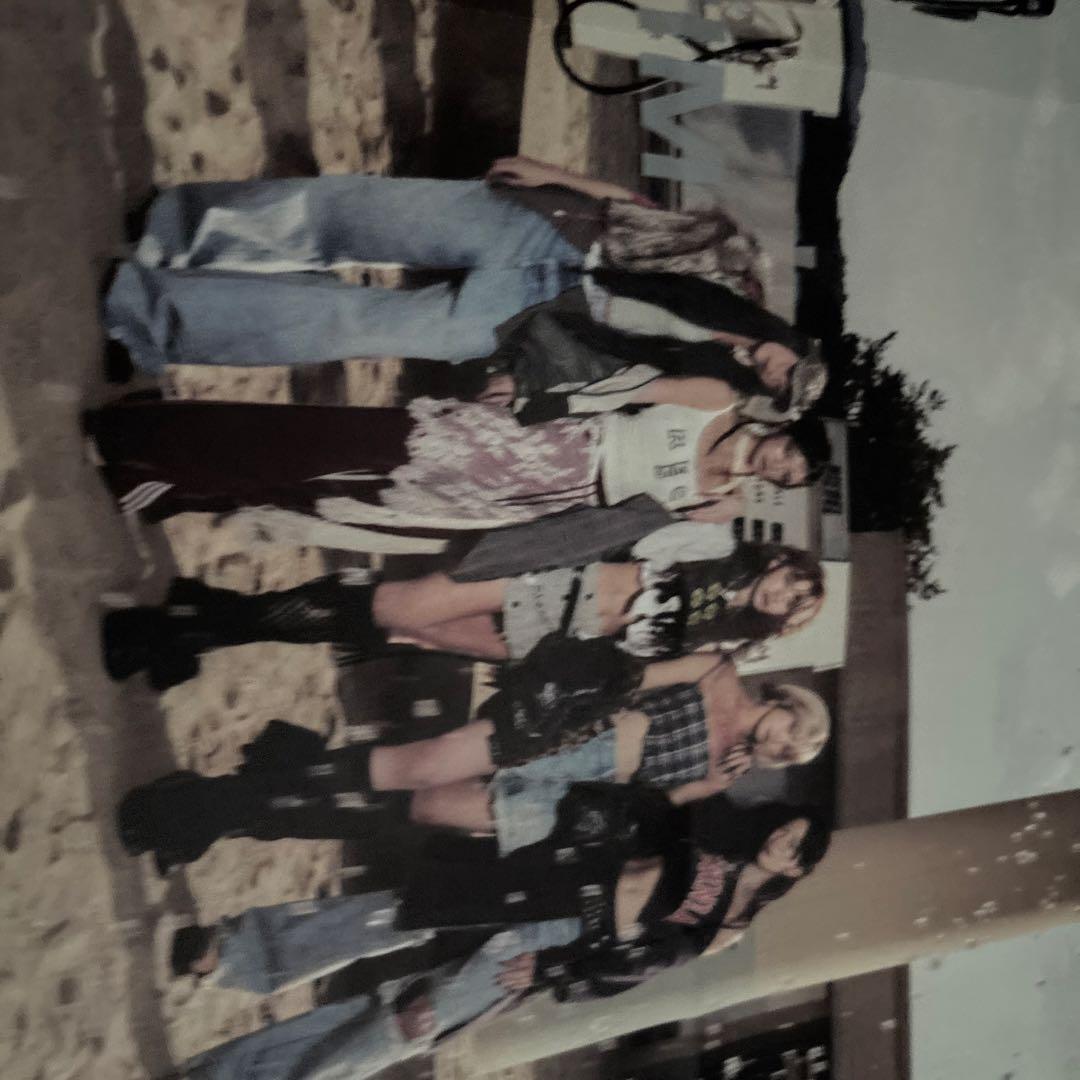 Le Sserafimグッズ まとめ売りペンライトCDフォトカードメンバーシップ