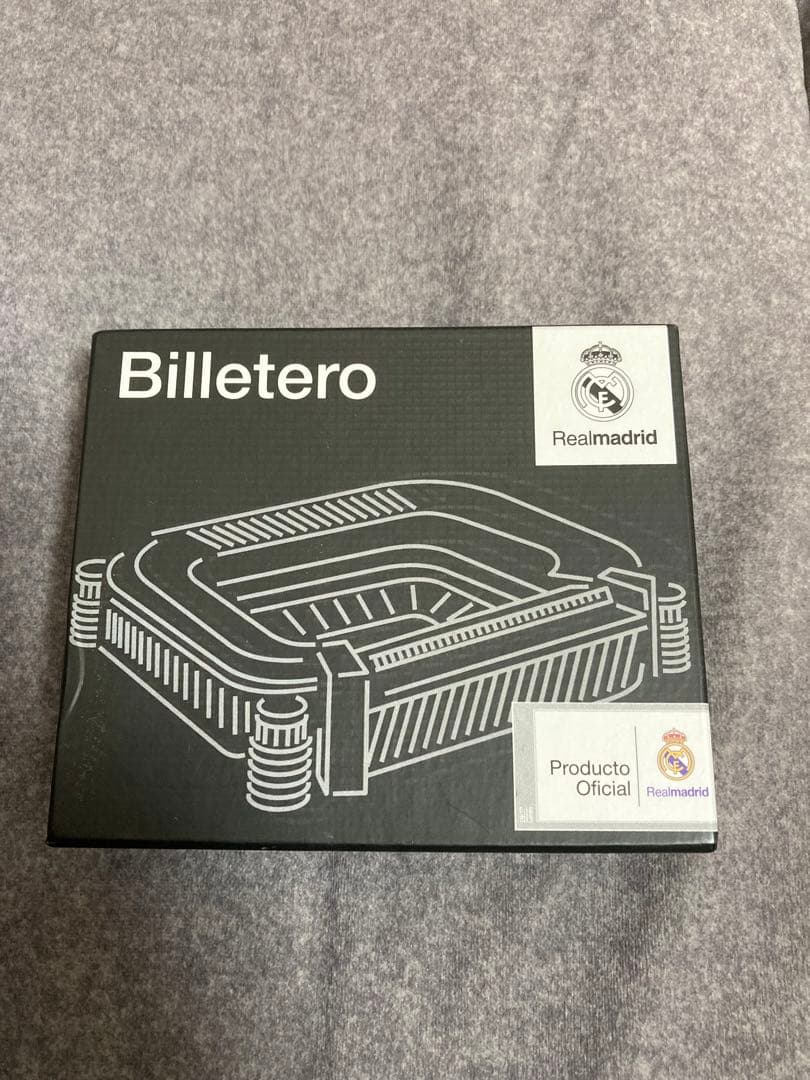レアル・マドリード　レザーウォレット