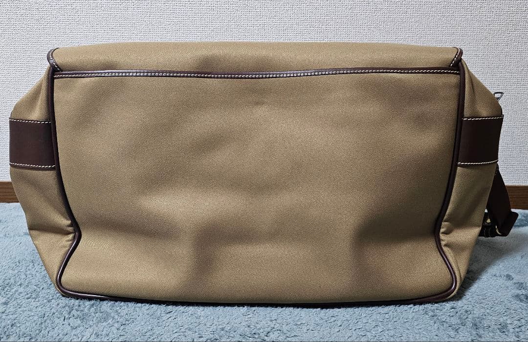 ハンティング・ワールド トラベルバッグ