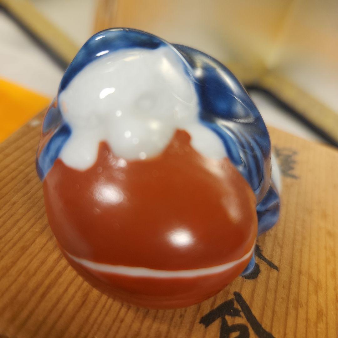 j*m様 十三代柿右衛門　狸形　香合　共箱