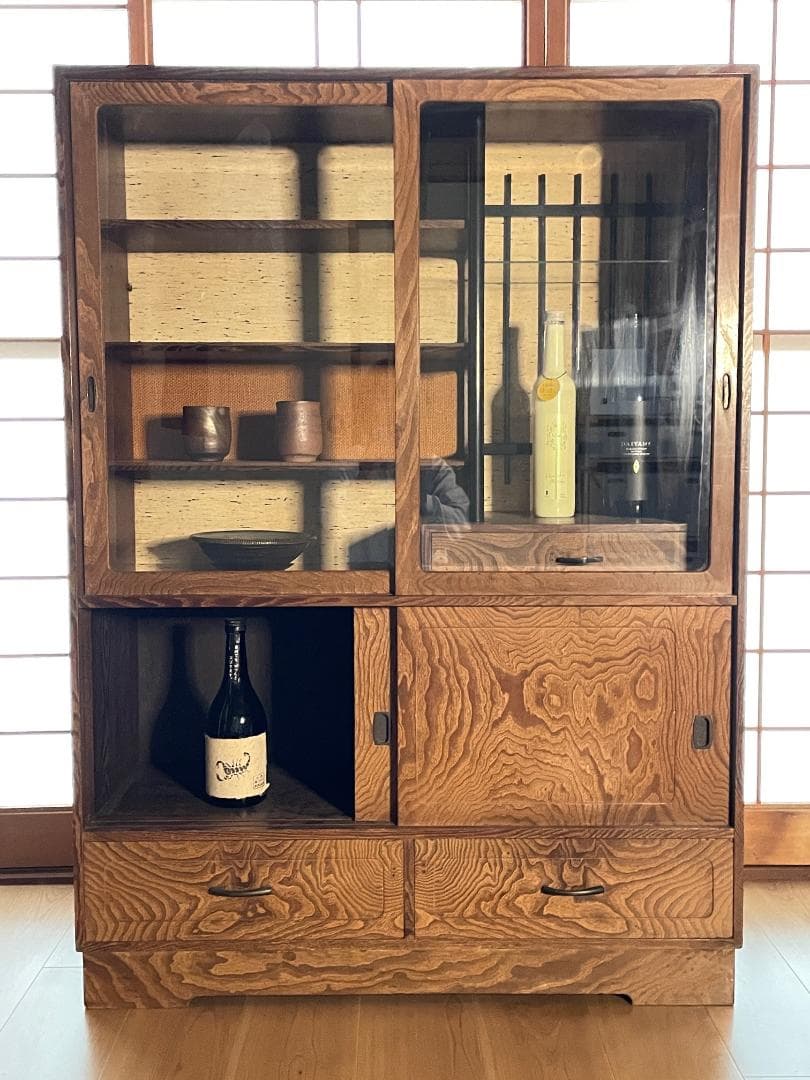 【昭和レトロ】 木製食器棚｜幅88cm｜ガラス引き戸付き｜飾り棚／収納棚｜天然木
