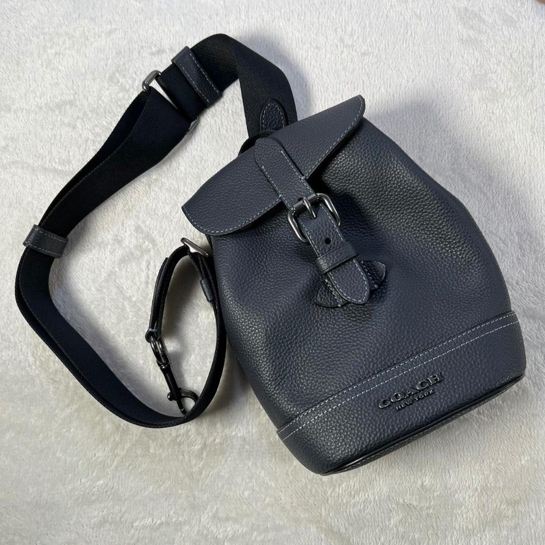 COACH コーチ ミニショルダーバッグ ワンショルダー ボディーバッグ