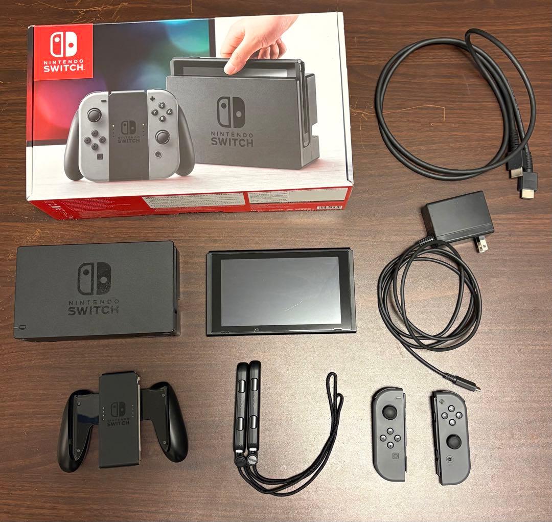 Nintendo Switch 本体セット （マイクロSDカード付き）