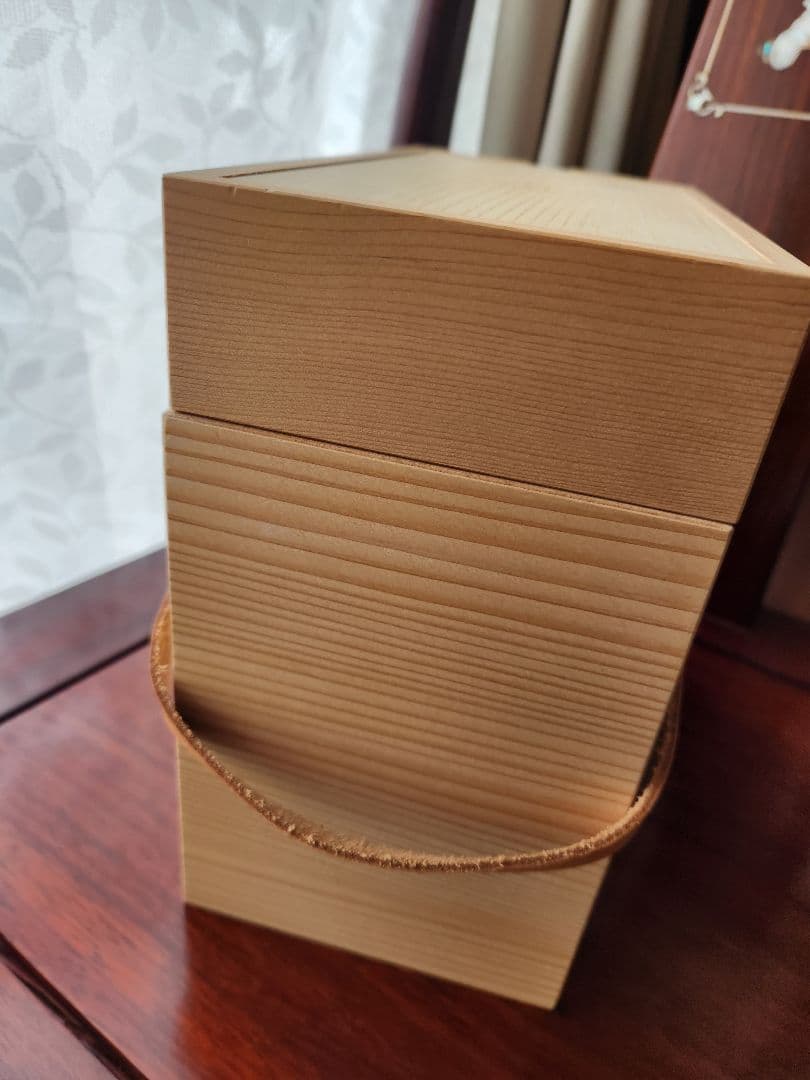 北欧暮らしの道具店 「道具も気持ちも整うメイクボックス」　②