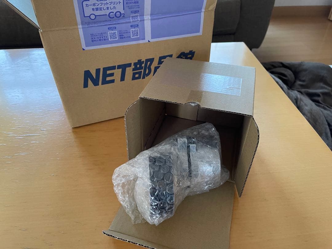 トヨタ86 zn6 （新品）Ｖベルトテンショナー　純正部品