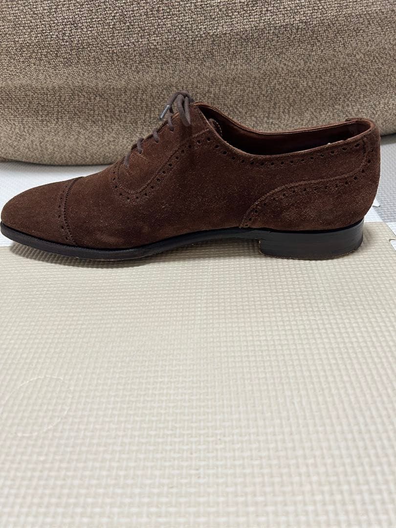 crockett&jonesクロケット&ジョーンズALBANY 6H Dスエード