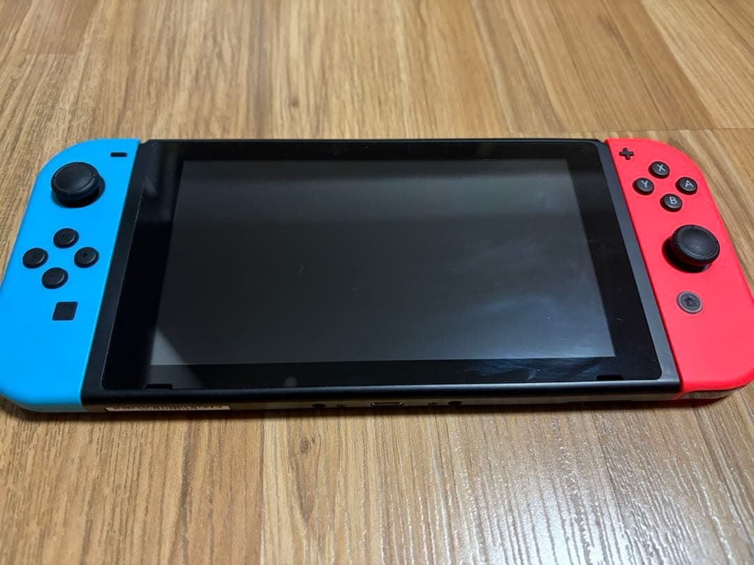 美品✨Nintendo Switch 本体 赤と青ジョイコン