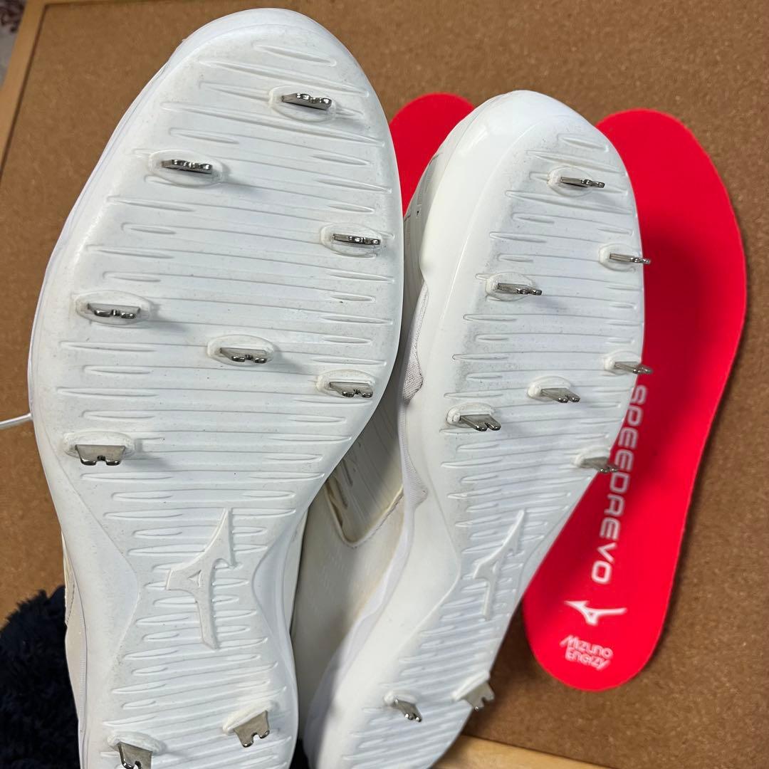 未使用品　スピードレボエース　ホワイト　27.5cm ミズノ