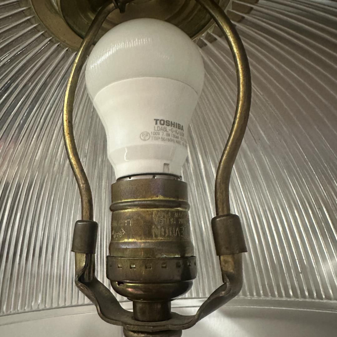 てってっ　ヴィンテージ LEVITON製 デスクランプグラスシェード真鍮製