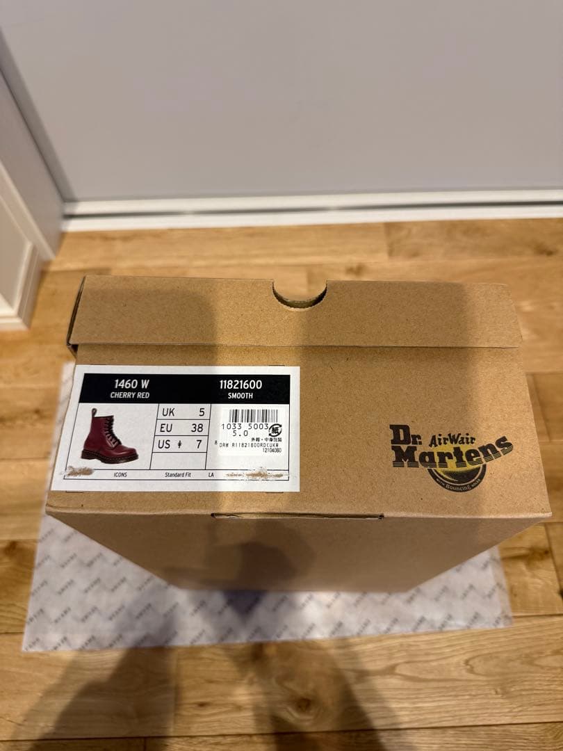 【新品】Dr.マーチン1460 8ホールレザーレースアップブーツ/チェリーレッド