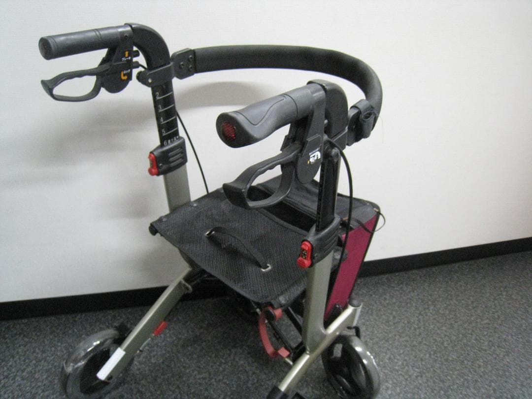 介護用品 歩行車 リトルターン ハイタイプ アロン化成 安寿 リハビリ ③