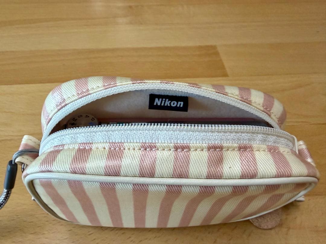 CASIO EXILIM EX-ZR700 ピンク　カメラポーチ付き