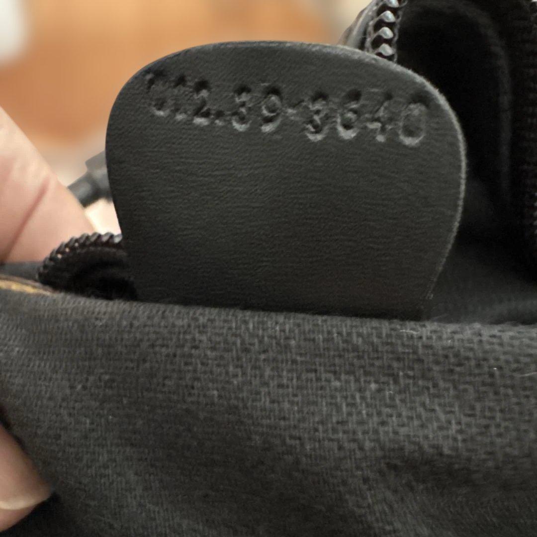 GUCCI ブラック ボストンバッグ