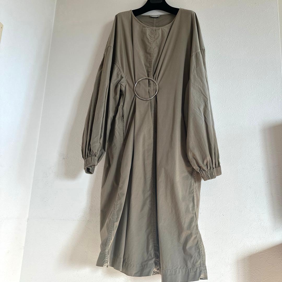 ドリス ヴァンノッテン DRIED VAN NOTEN ワンピース　無地