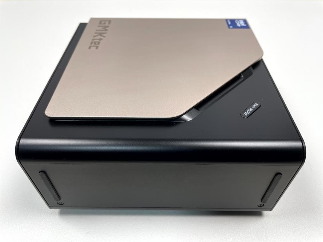 使用短め GMKtec EVO-T1 Core Ultra 9 285HミニPC
