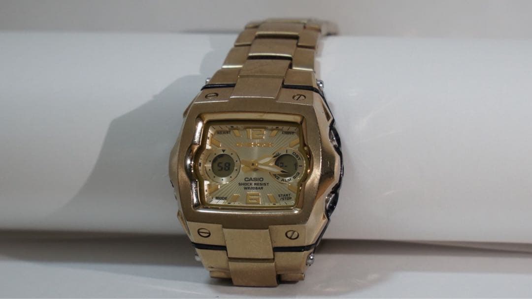 S*a様 【レアモデル】G-SHOCK Treasure Gold G-011G