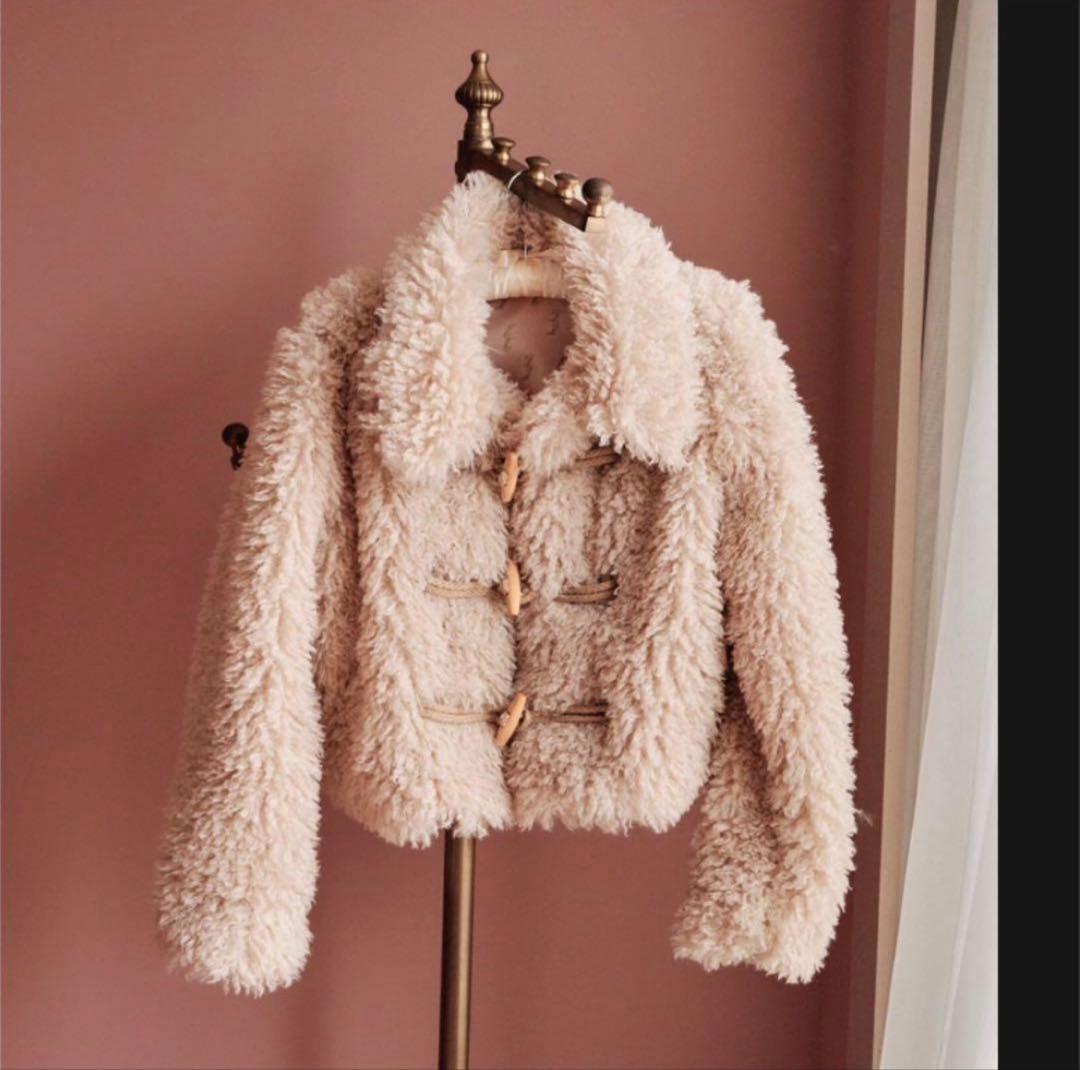 Treatürself プードル ファーコート