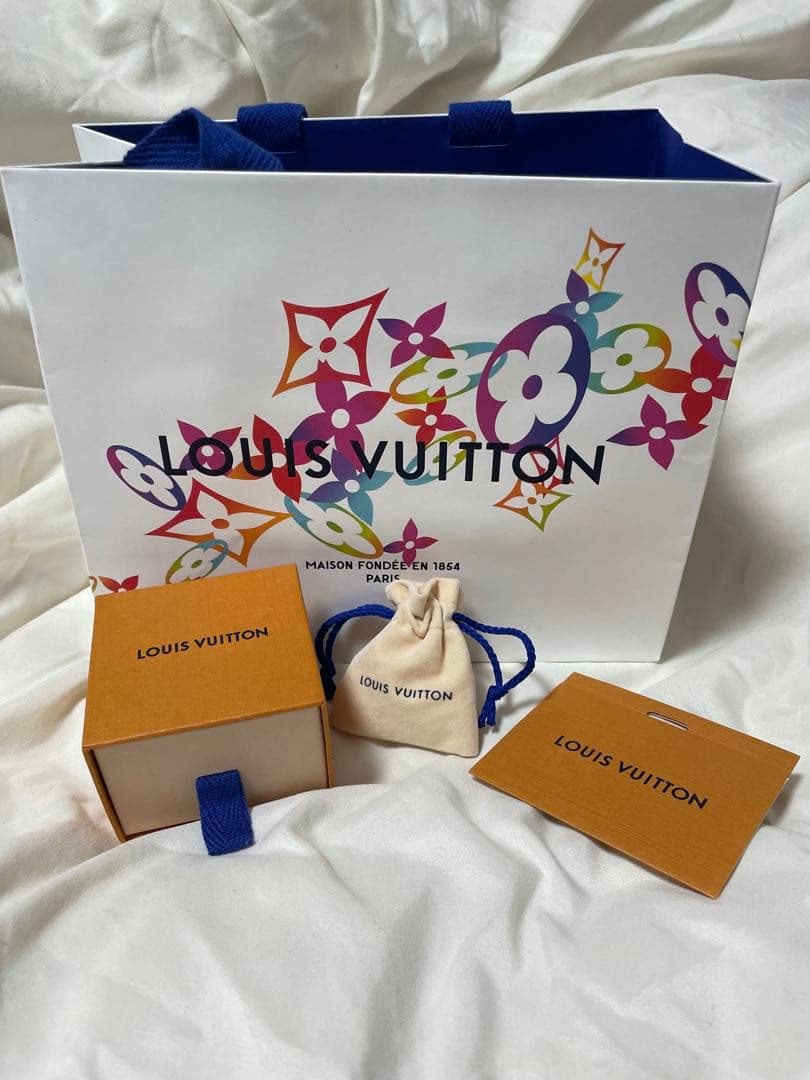 最終値下げ！【美品】Louis Vuitton ロゴネックレス