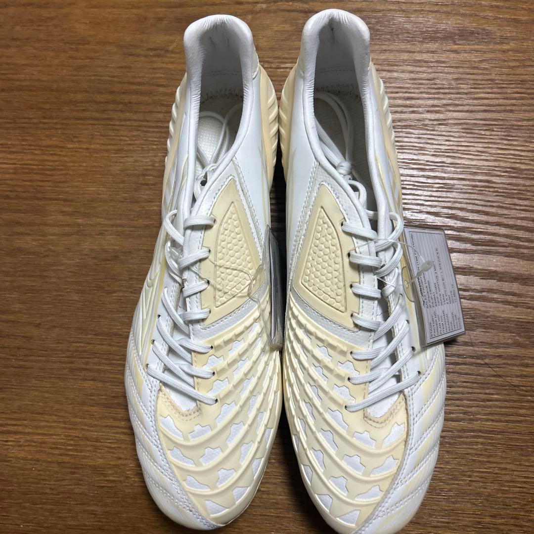 Mizuno イグニタス プロトタイプ ホワイト イグニタス 本田圭佑