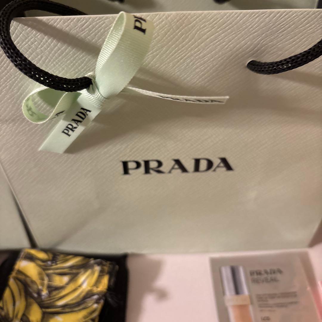 【最終値下げ】PRADAギフトセット