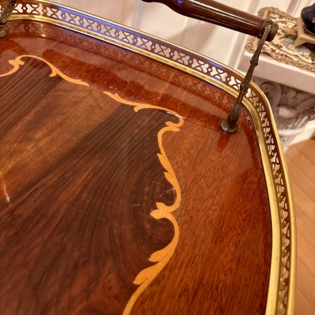 イタリア製 飾り棚 (画像3枚目ベネチアグラスと陶器 花瓶はオマケです)