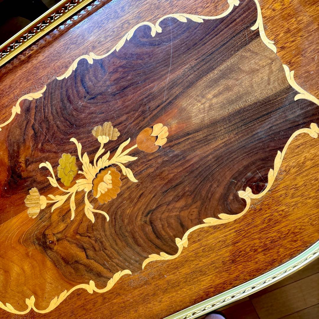 イタリア製 飾り棚 (画像3枚目ベネチアグラスと陶器 花瓶はオマケです)