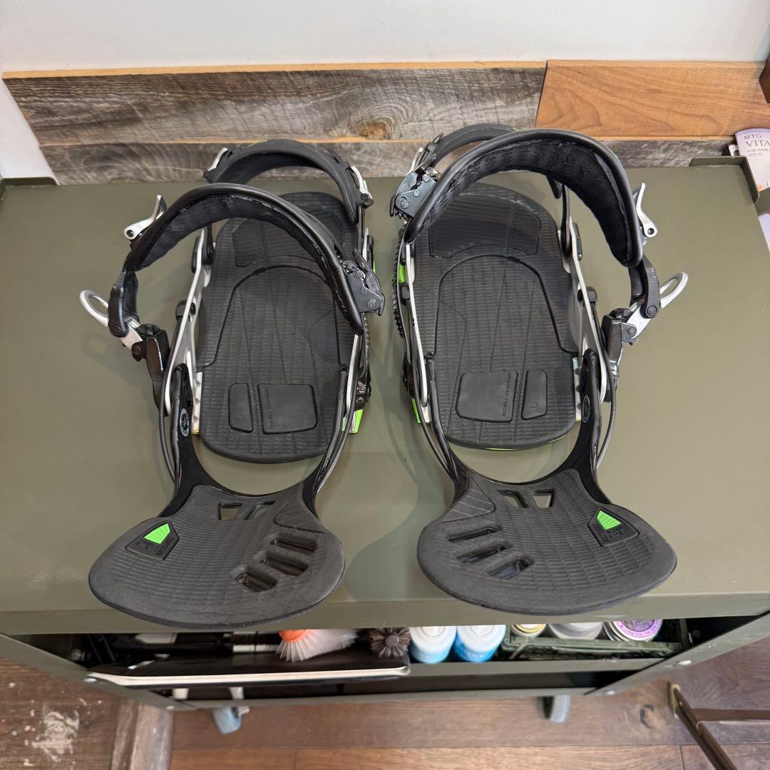 SP スノーボードビンディング ブラック/グリーン