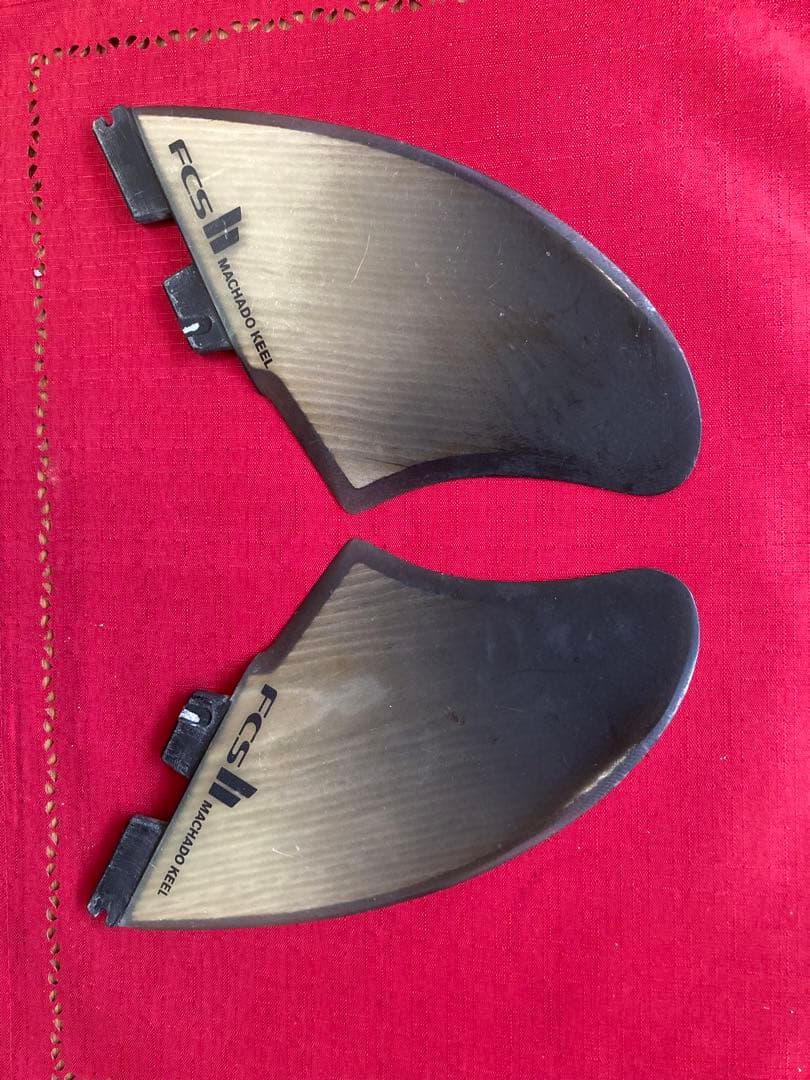 こぶ　FCS2 フィン ロブ・マチャド KEEL TWIN