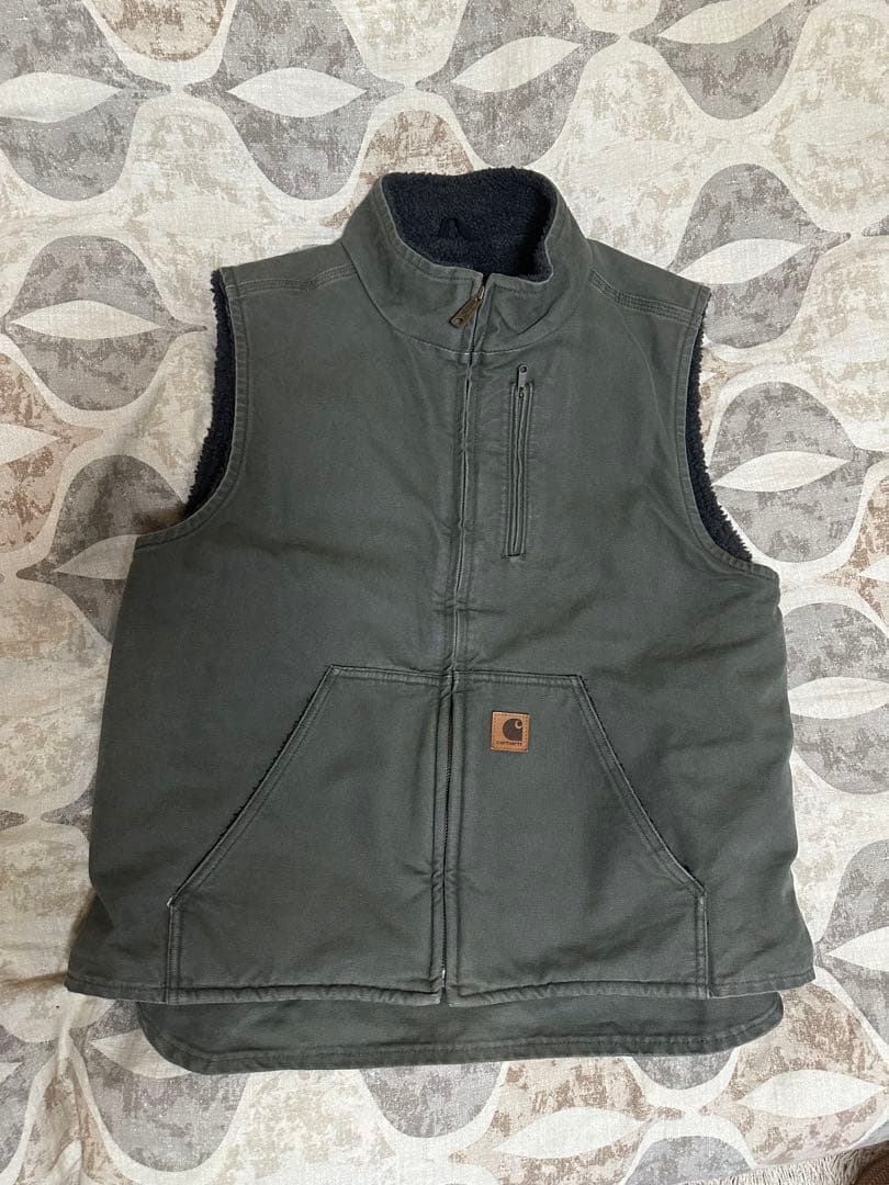 Carhartt カーハート ベスト　ボア　モスグリーン　カーキ　人気カラー!