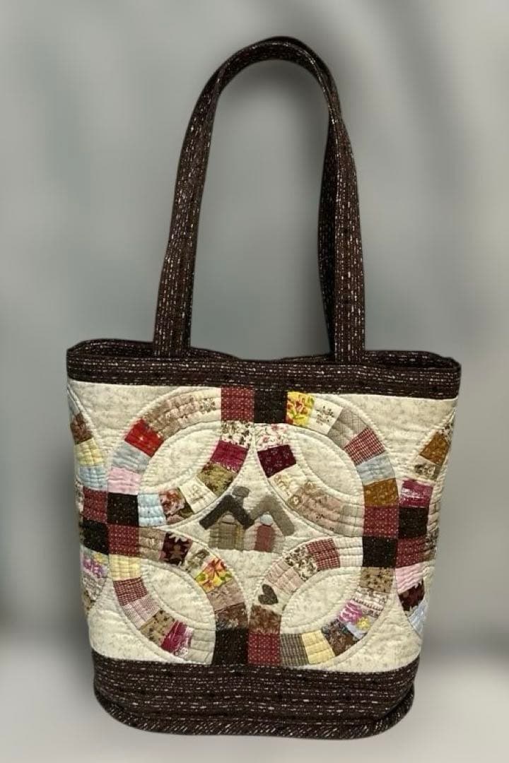 ダブルウェディングリングとハウスの大きめショルダー