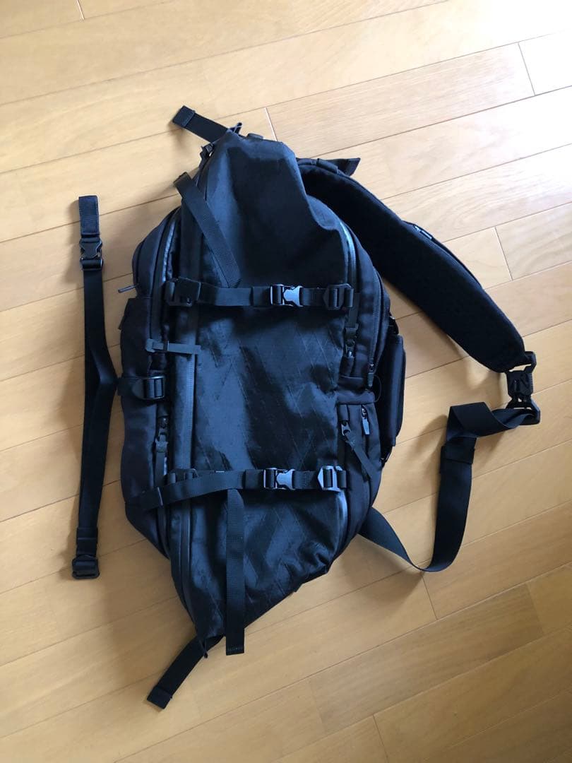 4*U様 美品　CODE OF BELL コードオブベル X-PAK スリングバ