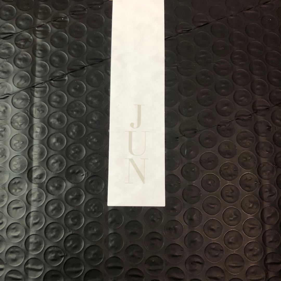 ■新品未開封■seventeen ジュン　バースデーパッケージ
