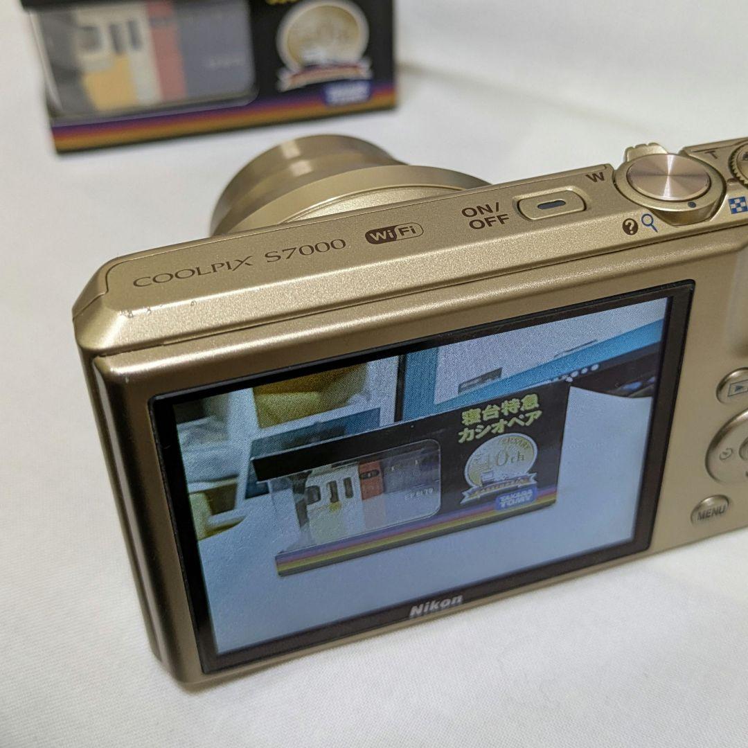 ニコン　Nikon　COOLPIX　S7000　コンパクトデジカメ　画面汚れあり