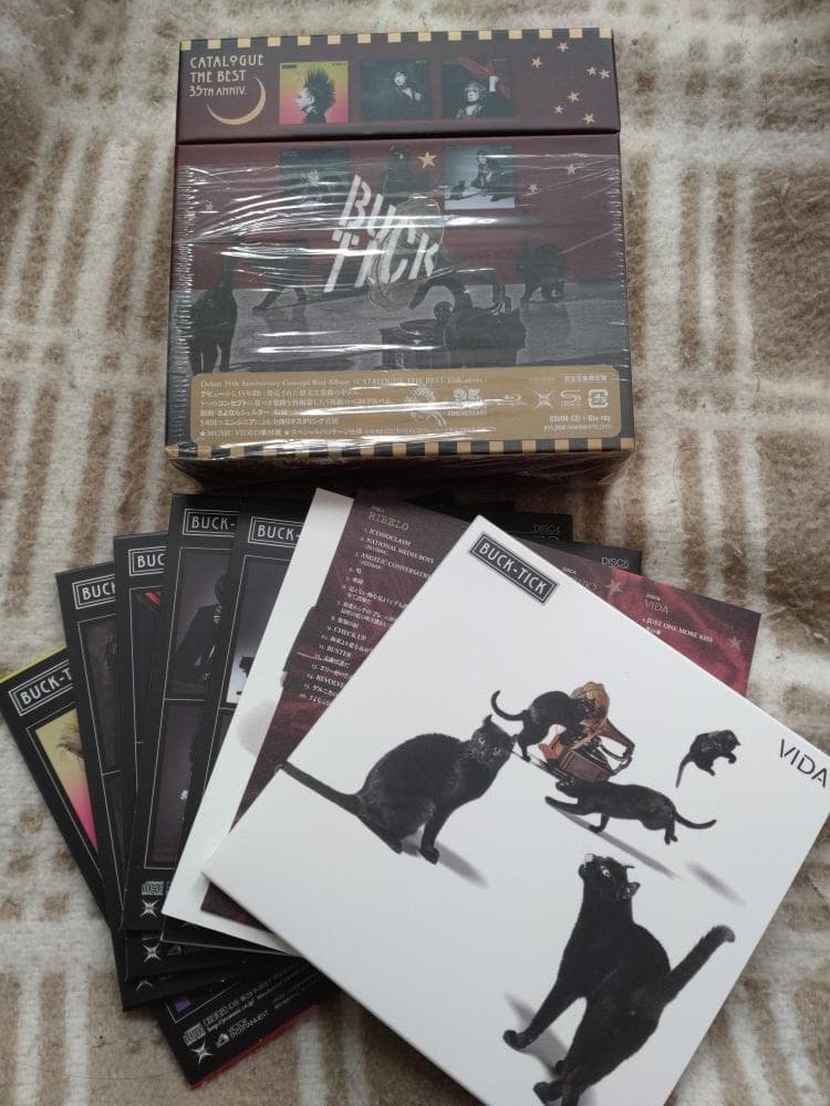 廃盤 BUCK-TICK CATALOGUE THE BEST 完全生産限定盤