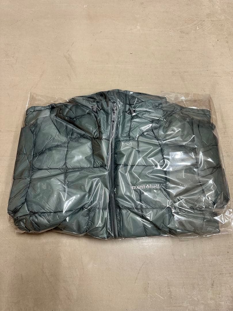 新品 完売商品 モンベル M プラズマ1000 アルパインダウン パーカ