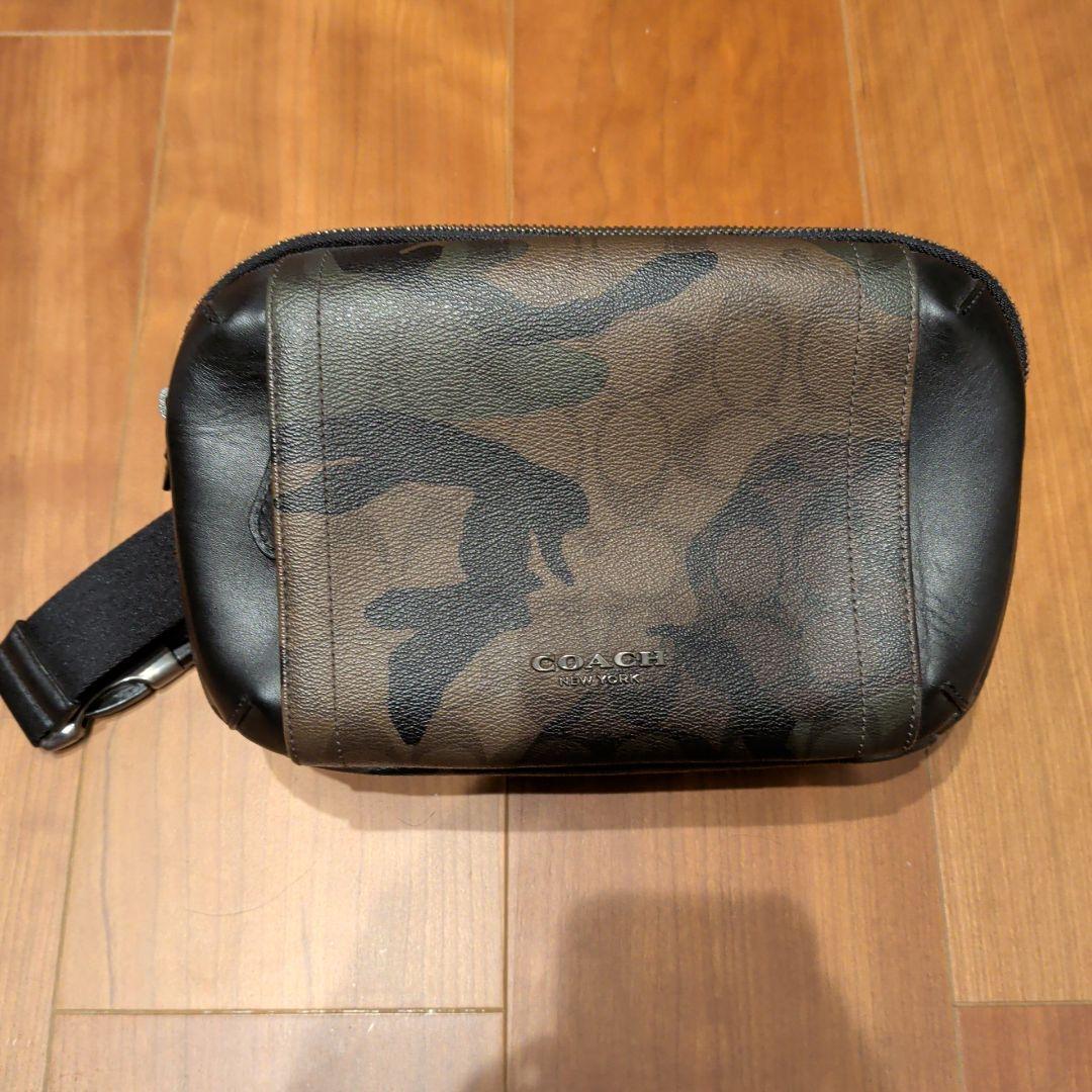 COACH カモフラージュ ショルダーバッグ