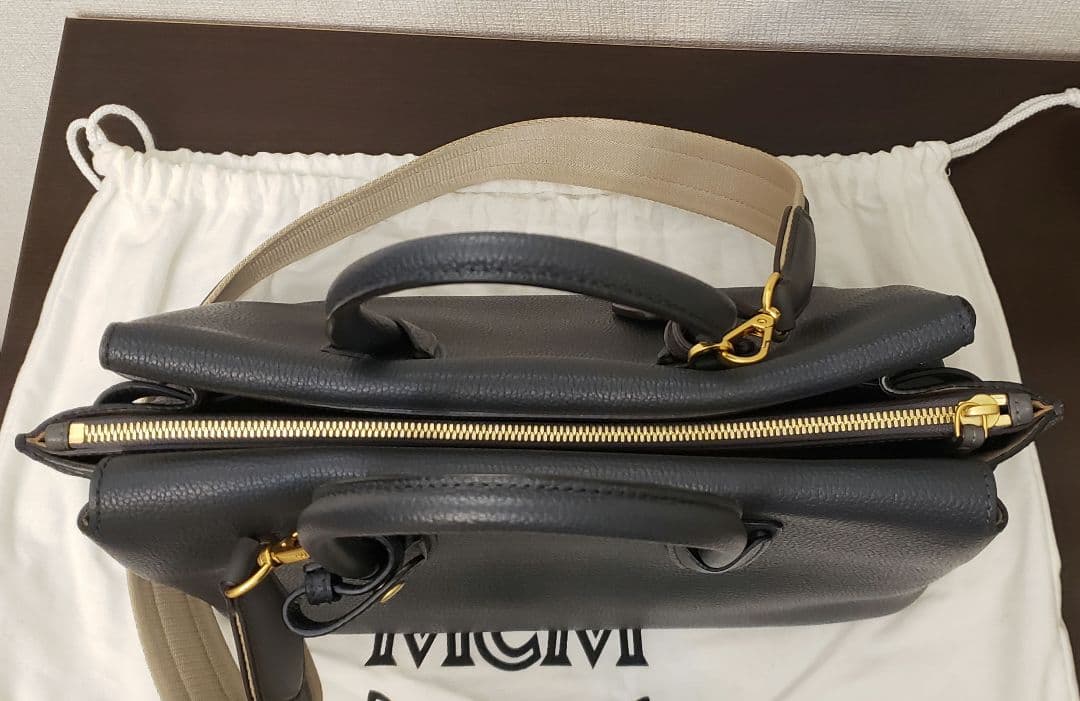 MCM ダークグレー ビジネスバッグ