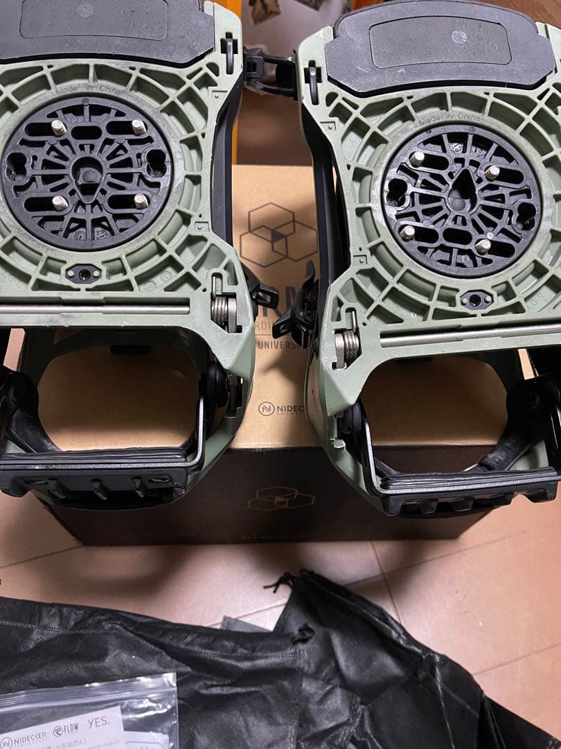 Nidecker Supermatic Lサイズ（OLIVE）｜23年モデル