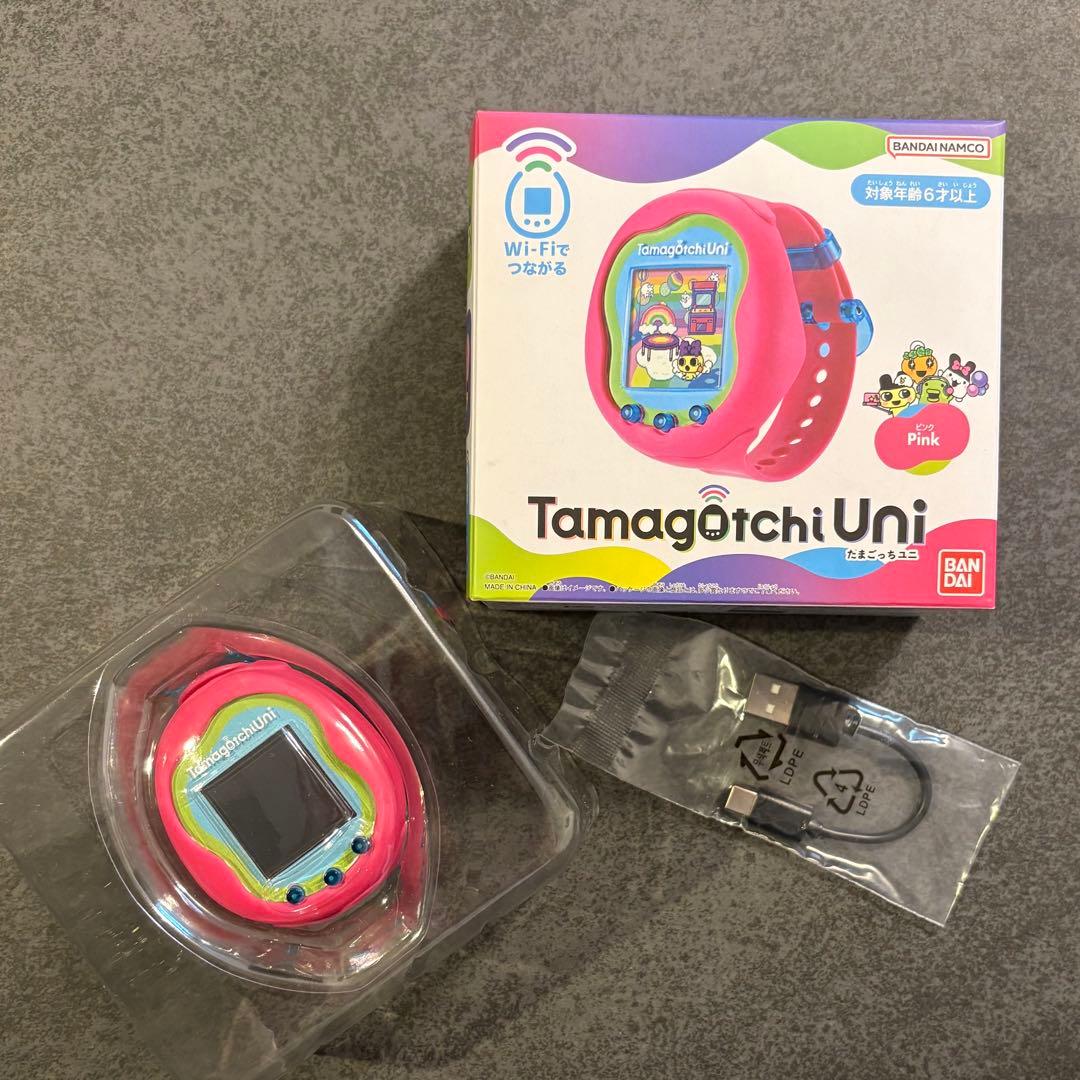 Tamagotchi Uni ピンク Sanrio characters DL済